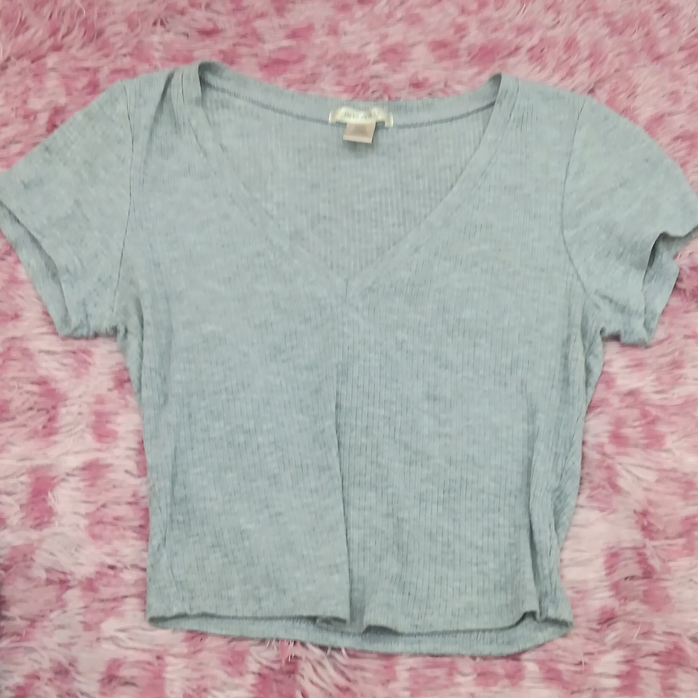Basics Cropped Set - Picture 4 of 4